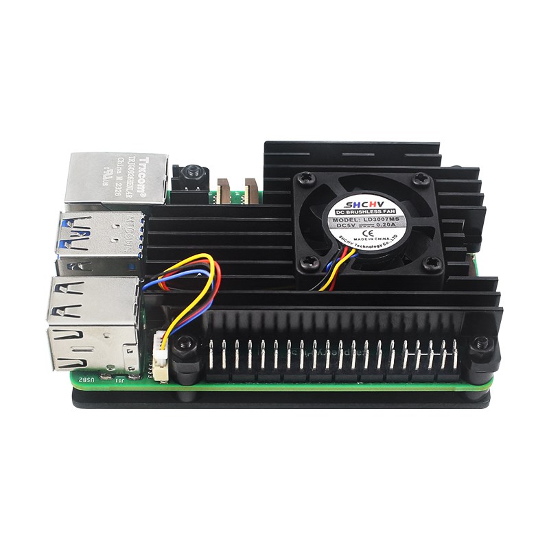 Custodia per ventola di raffre - Pi 5 Case recensione e prezzo